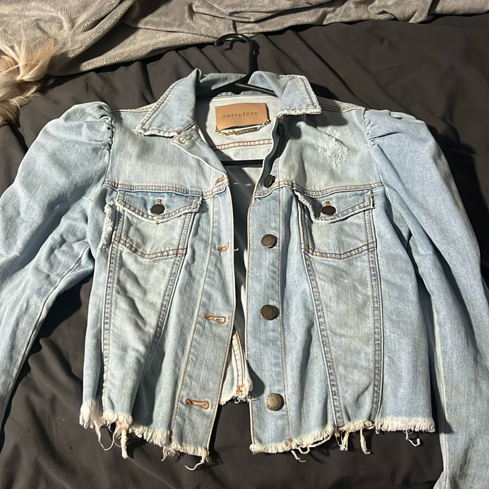 Size small